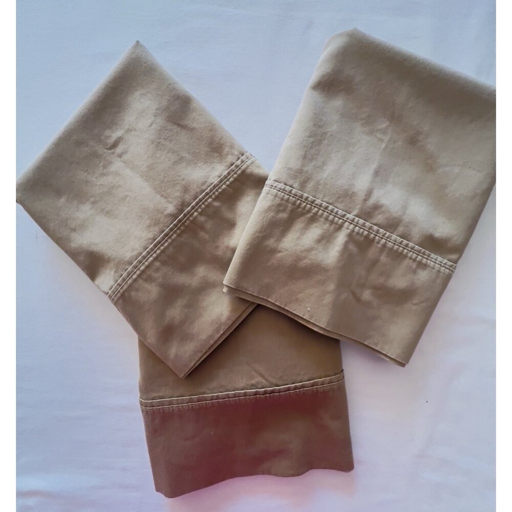 Lot 3 ROYAL VELVET Britannica Gold Khaki 100% Cotton Pillowcases Standard NICE